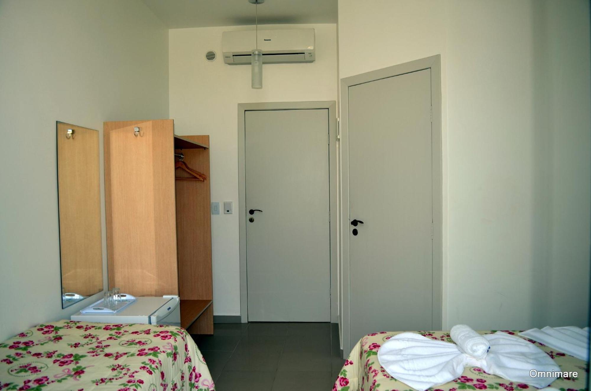 Pousada Omnimare Ubatuba Quarto foto